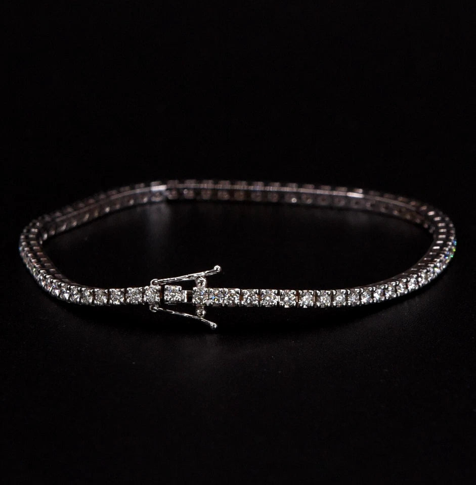Bracciale tennis griffe oro bianco 18kt 2.60ct F VVS